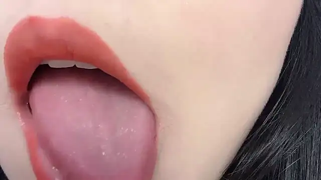 Snapshot of Susu-36E chatting on April 21, 2026, 10:32 am Susu-36E online show from April 21, 2026, 10:32 am