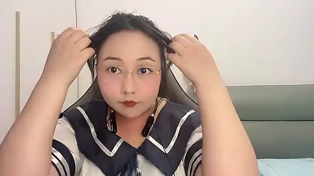 Snapshot of Susu-36E chatting on April 27, 2026, 8:23 am Susu-36E online show from April 27, 2026, 8:23 am