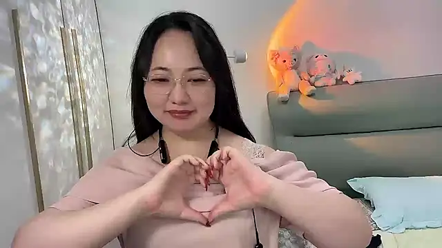 Susu-36E online show from June 17, 2026, 2:07 pm