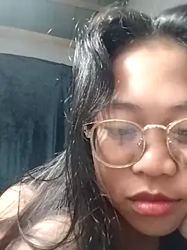 angelpinay44 online show from March 24, 2026, 3:17 pm