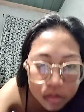 Snapshot of angelpinay44 chatting on April 1, 2026, 4:59 pm angelpinay44 online show from April 1, 2026, 4:59 pm
