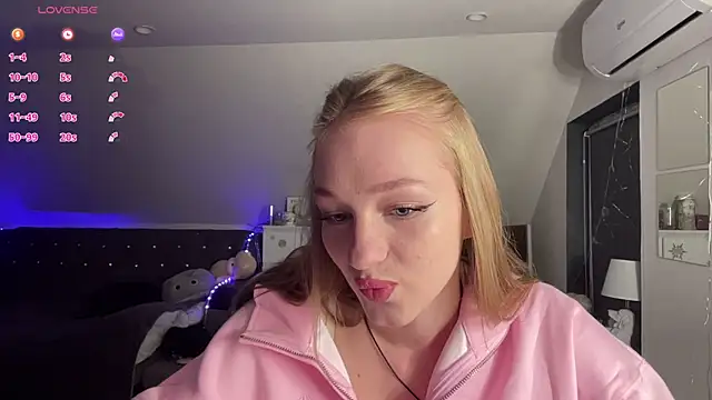 Snapshot of Anika_Socutehe chatting on July 29, 2026, 9:24 pm Anika Socutehe online show from July 29, 2026, 9:24 pm