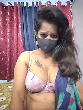 Snapshot of Tinaa_baby chatting on July 11, 2026, 3:20 am Tinaa baby online show from July 11, 2026, 3:20 am