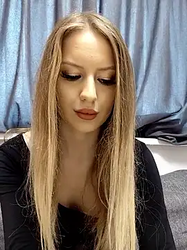 Snapshot of AlishaWey chatting on March 14, 2026, 7:36 am AlishaWey online show from March 14, 2026, 7:36 am