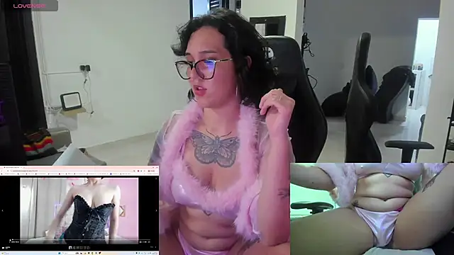 maryjane3333  online show from March 15, 2026, 2:39 am