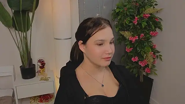 EnidRitzel online show from March 16, 2026, 7:07 pm