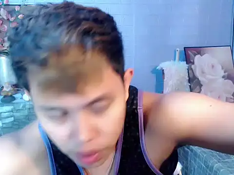 Baby Maxxx online show from May 14, 2026, 1:51 pm