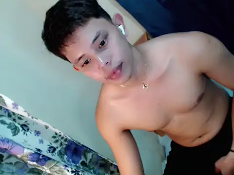 Baby Maxxx online show from July 14, 2026, 8:19 am