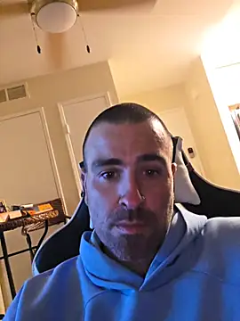Biggbaddwulf7 online show from April 28, 2026, 3:55 am