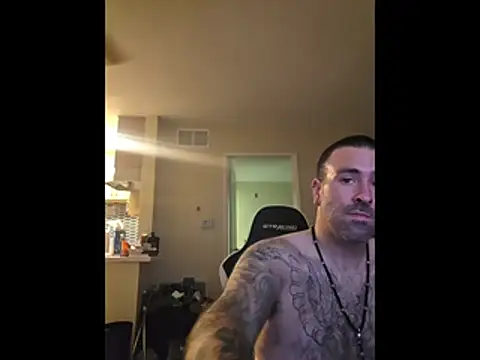 Biggbaddwulf7 online show from July 26, 2026, 3:36 am