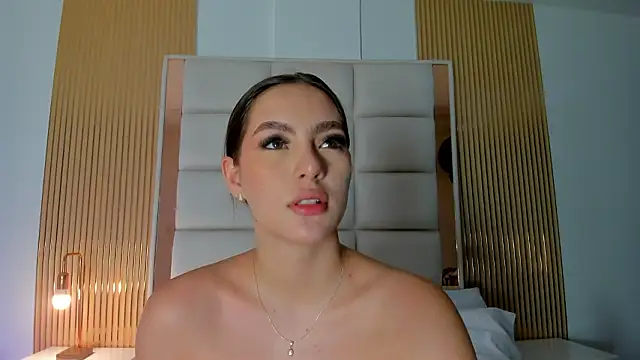 Megaan Rousee online show from March 7, 2026, 7:33 pm