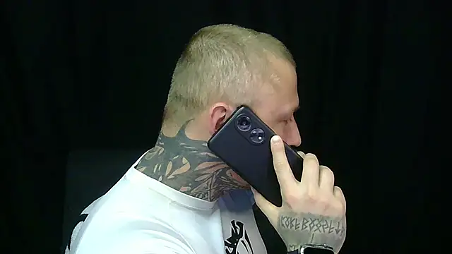 devilWithTats online show from April 26, 2026, 7:06 am