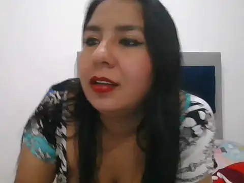 RaphandLey online show from March 10, 2026, 4:28 am