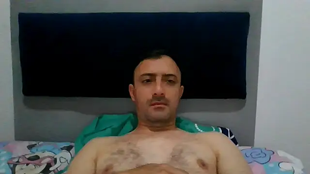 RaphandLey online show from March 10, 2026, 9:31 pm