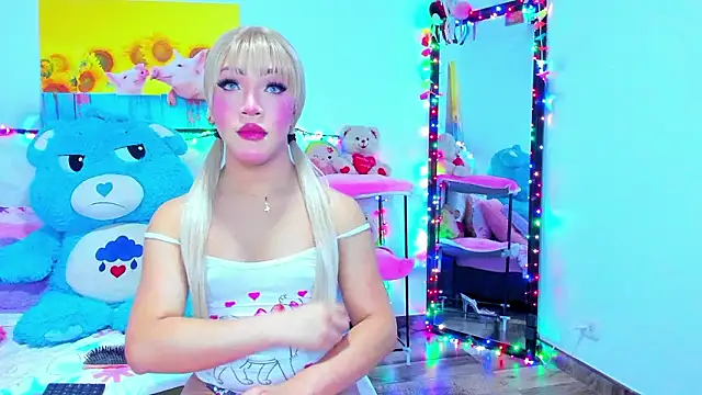 Dulce Fabiana  online show from March 12, 2026, 2:12 pm