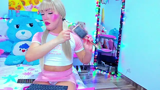 Dulce Fabiana  online show from March 13, 2026, 3:51 pm