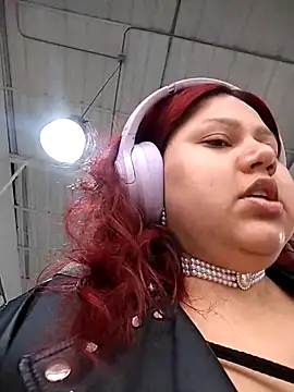 primrose17 online show from March 10, 2026, 8:25 pm