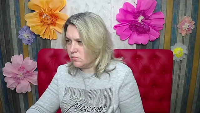 VickyRobins online show from March 17, 2026, 7:01 am