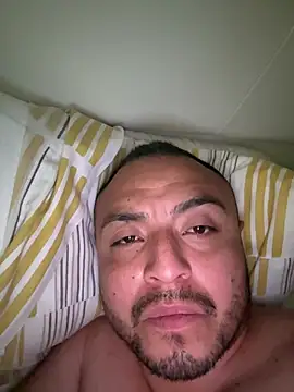 alexandeerr1986 online show from May 19, 2026, 10:10 am