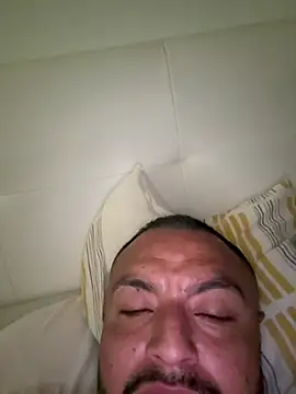 alexandeerr1986 online show from July 21, 2026, 12:40 pm