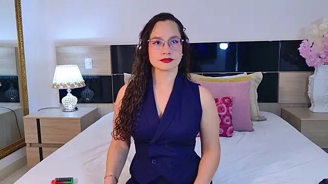 EmmaRicco online show from April 29, 2026, 7:31 pm
