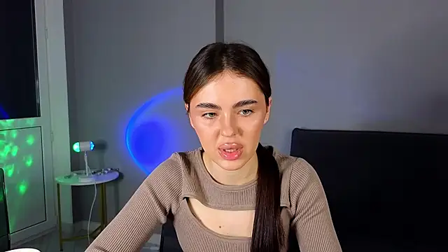 Snapshot of SheilaHigh chatting on March 6, 2026, 3:19 pm SheilaHigh online show from March 6, 2026, 3:19 pm