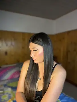 Snapshot of Miss_Dani chatting on June 26, 2026, 5:12 am Miss Dani online show from June 26, 2026, 5:12 am