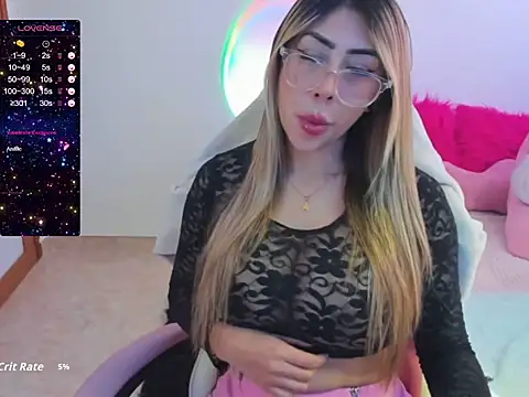 Martina robertss online show from July 18, 2026, 3:27 pm