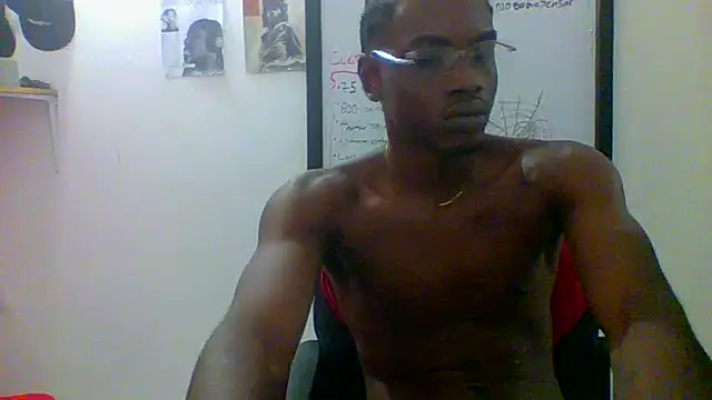 Snapshot of charles_king chatting on May 16, 2026, 12:29 am charles king online show from May 16, 2026, 12:29 am