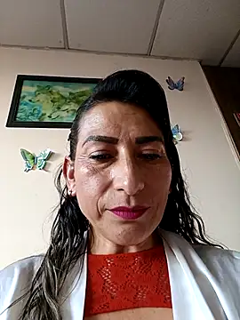 Lucia Rios online show from April 24, 2026, 10:34 pm
