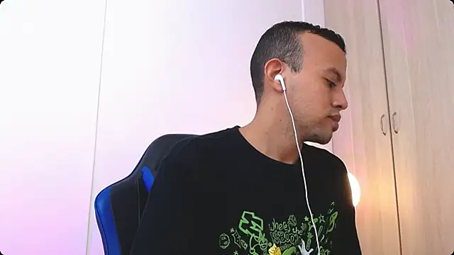 Damian Wish online show from March 11, 2026, 7:42 pm