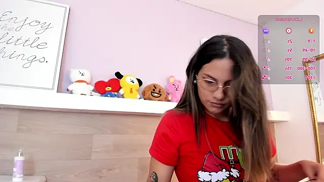 Snapshot of EmmaSanchez_ chatting on April 23, 2026, 8:55 pm EmmaSanchez online show from April 23, 2026, 8:55 pm