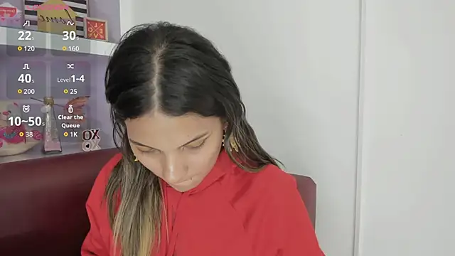 Snapshot of EmmaSanchez_ chatting on May 11, 2026, 7:03 am EmmaSanchez online show from May 11, 2026, 7:03 am