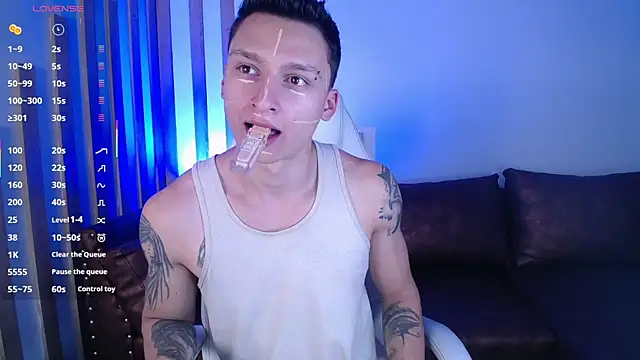 DIEGO JONES online show from April 29, 2026, 8:26 pm