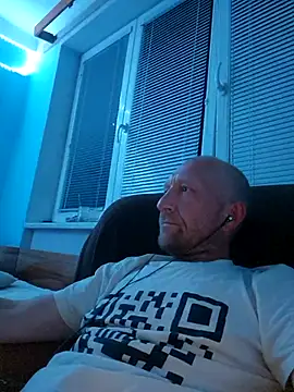 Snapshot of TurkishPsalm chatting on June 18, 2026, 12:33 am TurkishPsalm online show from June 18, 2026, 12:33 am