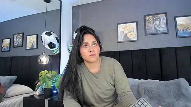 alejandra  garcia online show from July 3, 2026, 3:35 am