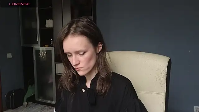 Tender Swan online show from March 19, 2026, 11:47 am