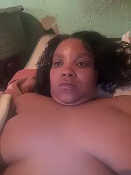 friendlybitch22 online show from June 15, 2026, 6:04 am