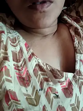 MUSKAN 786786- online show from March 8, 2026, 10:08 am