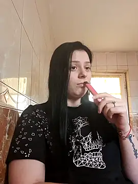 Thehoneyduo online show from March 12, 2026, 1:06 pm