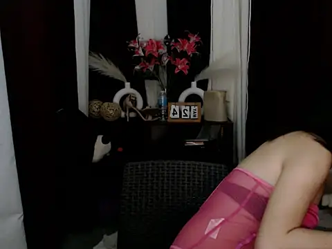 AnaxandraVenomLips online show from May 25, 2026, 8:26 pm