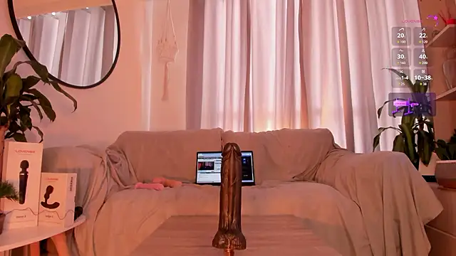 TaylerWhitelll online show from March 14, 2026, 5:29 pm