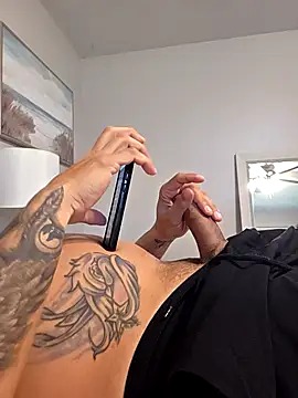 DoggiiDick online show from February 28, 2026, 6:31 pm