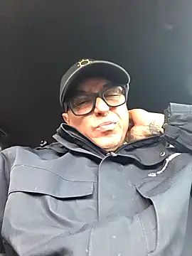 DoggiiDick online show from March 2, 2026, 8:59 pm