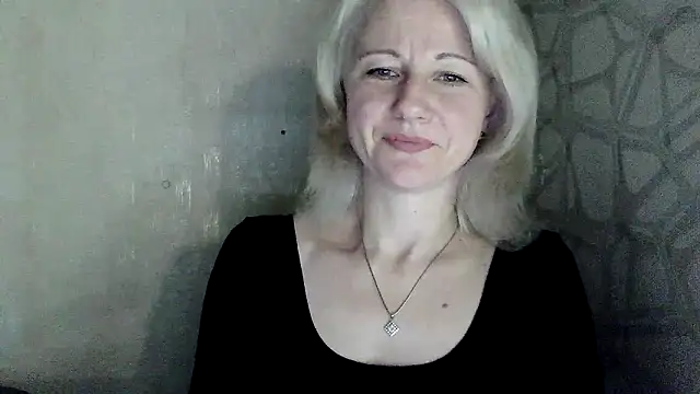 Katerina-Kissa online show from April 23, 2026, 6:10 pm