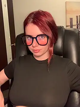 VelvetChloe online show from June 20, 2026, 6:54 pm