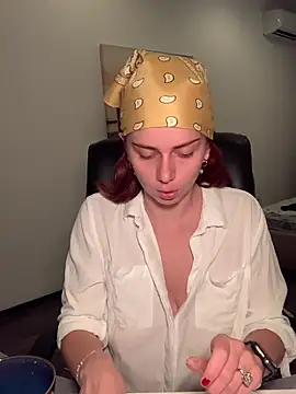 VelvetChloe online show from July 22, 2026, 3:37 pm