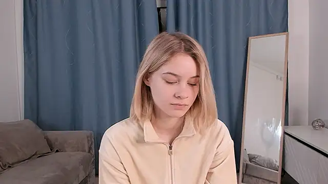 ChelseyLorick online show from March 8, 2026, 6:44 pm