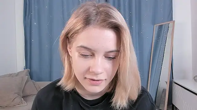 ChelseyLorick online show from March 13, 2026, 5:41 pm