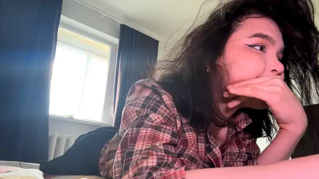 CartiBlue online show from April 28, 2026, 11:37 am